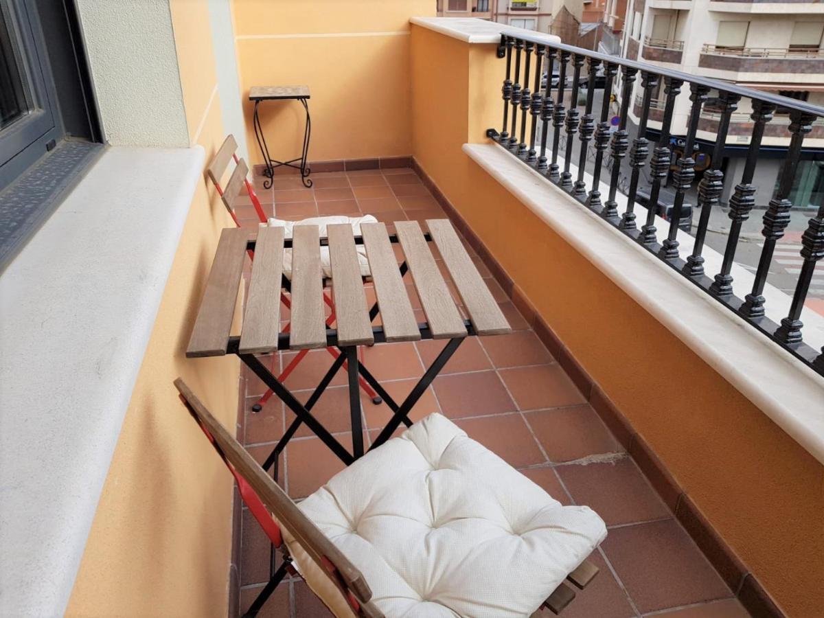 Apartamentos Aranda - Atico Duero Aranda de Duero Exterior foto